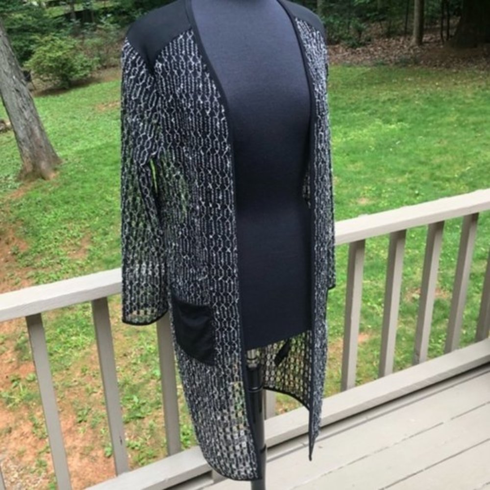 Chico’s Open Weave Kimono, Sequins Black/White Weave, Chico's Size 0 Reg 4/6